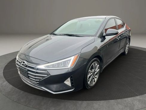 Used 2020 Hyundai Elantra Limited w/ Cargo Package (C1) image 1