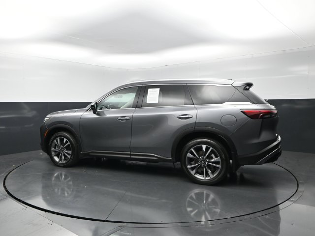 Used 2024 INFINITI QX60 Luxe w/ Cargo Package AWD/4WD image 2