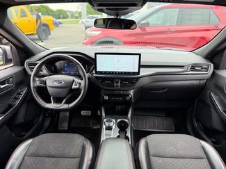 Certified 2023 Ford Escape ST-Line Select w/ Tech Pack #1 AWD/4WD video 2
