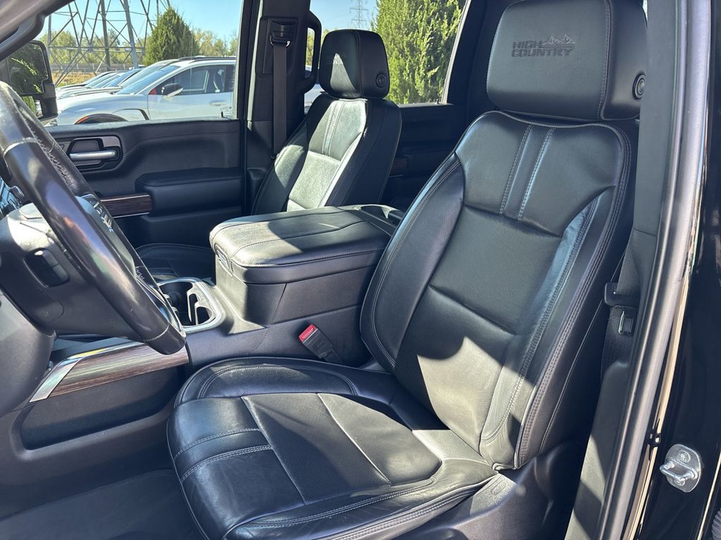 Used 2023 Chevrolet Silverado 3500 High Country AWD/4WD image 23