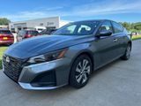 Used 2023 Nissan Altima 2.5 S image 3