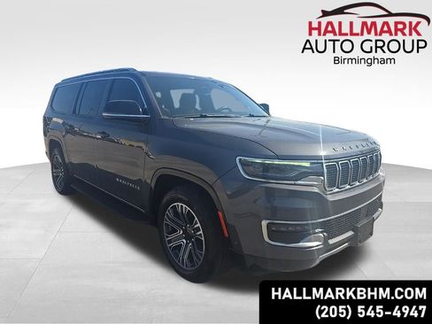 Used 2023 Jeep Wagoneer L Series II image 1