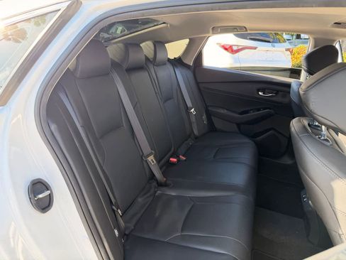 Used 2025 Honda Accord Touring image 11