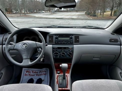 Used 2005 Toyota Corolla LE image 29