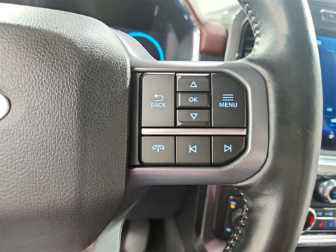 Used 2023 Ford F150 Lariat image 24