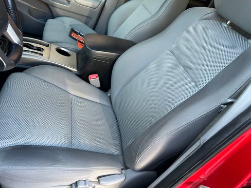 Used 2015 Toyota Tacoma 4x4 Double Cab w/ TRD Sport Package image 19