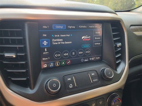 Used 2020 GMC Acadia Denali image 21