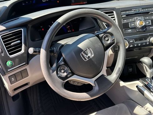 Used 2013 Honda Civic EX image 17