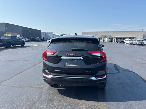 Used 2022 GMC Terrain Denali w/ Black Diamond Edition AWD/4WD image 11