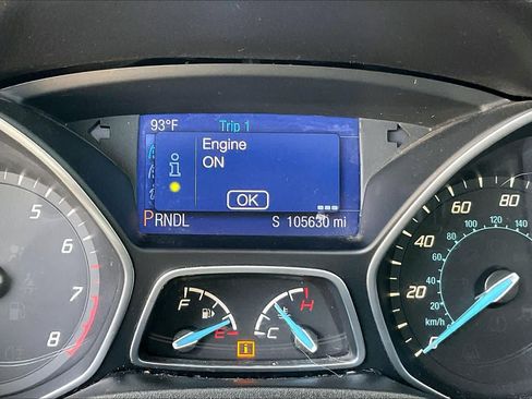 Used 2014 Ford Focus SE FWD image 25