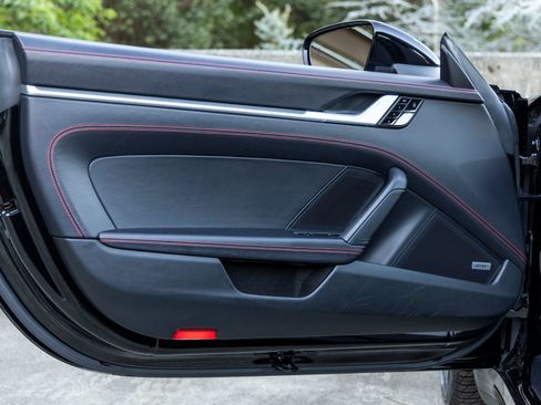 Certified 2021 Porsche 911 Targa 4S image 24