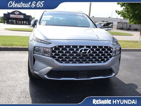 Used 2023 Hyundai Santa Fe SEL w/ Premium Package FWD image 4