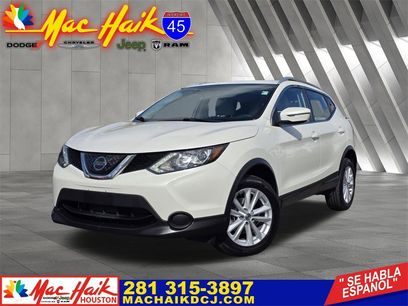 Used 2018 Nissan Rogue Sport SV