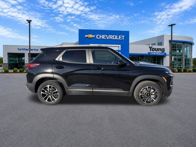 Used 2026 Chevrolet TrailBlazer LT AWD/4WD image 8