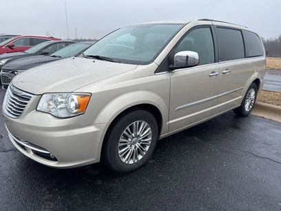 Used 2013 Chrysler Town & Country Touring-L w/ Driver Convenience Group