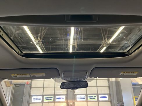 Used 2017 Honda Pilot EX-L image 31