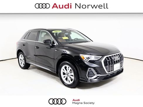 Used 2025 Audi Q3 2.0T Premium w/ Convenience Package image 1