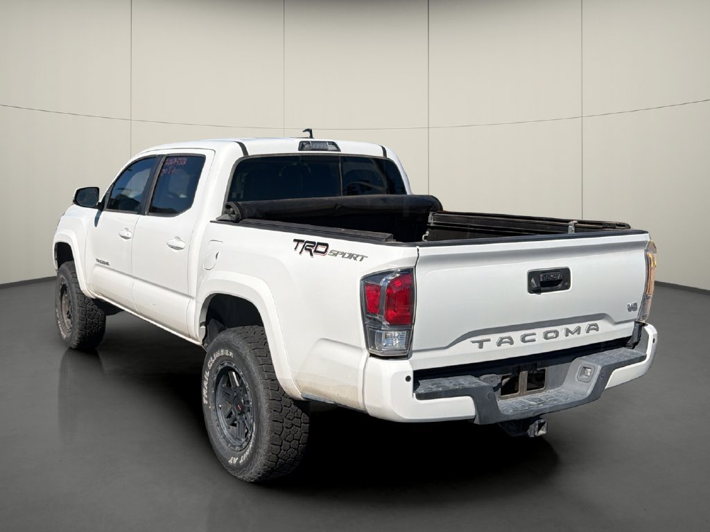 Used 2020 Toyota Tacoma TRD Sport w/ Technology Package RWD image 5