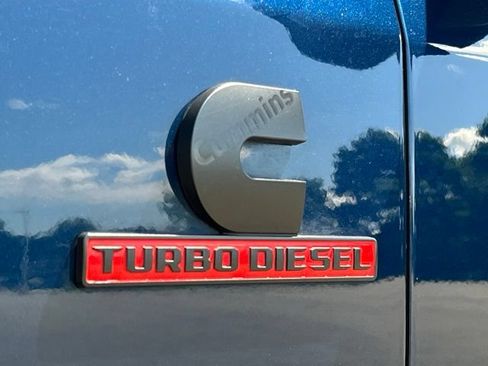 Used 2023 RAM 2500 Limited AWD/4WD image 12