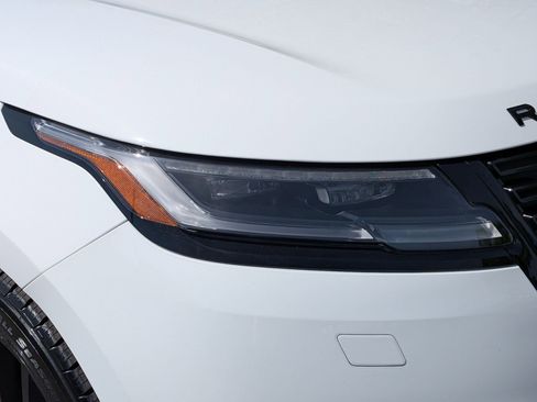 Used 2024 Land Rover Range Rover Velar S image 10