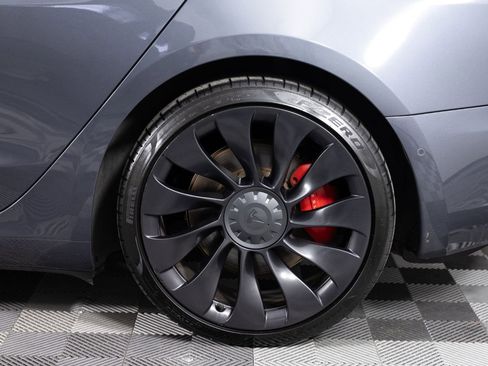 Used 2021 Tesla Model 3 Performance image 33