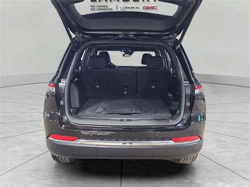 Used 2024 Jeep Grand Cherokee Laredo X w/ Luxury Tech Group I image 13