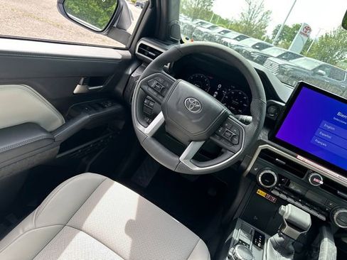 New 2026 Toyota Tacoma Limited AWD/4WD image 17