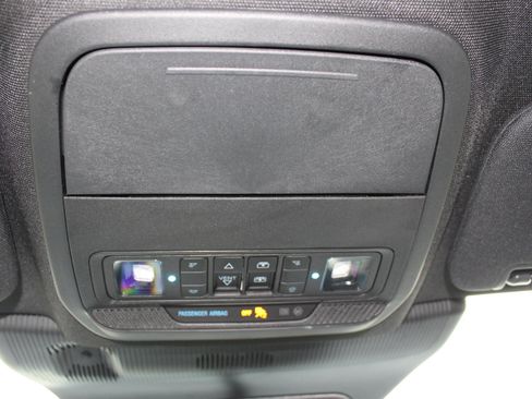 Used 2025 Ford Explorer Platinum w/ LUX Leather Package image 58