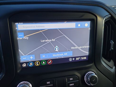 Used 2021 GMC Sierra 1500 AT4 w/ AT4 Premium Package image 27