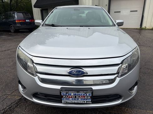 Used 2011 Ford Fusion SEL w/ 302A Rapid Spec Order Code FWD image 2