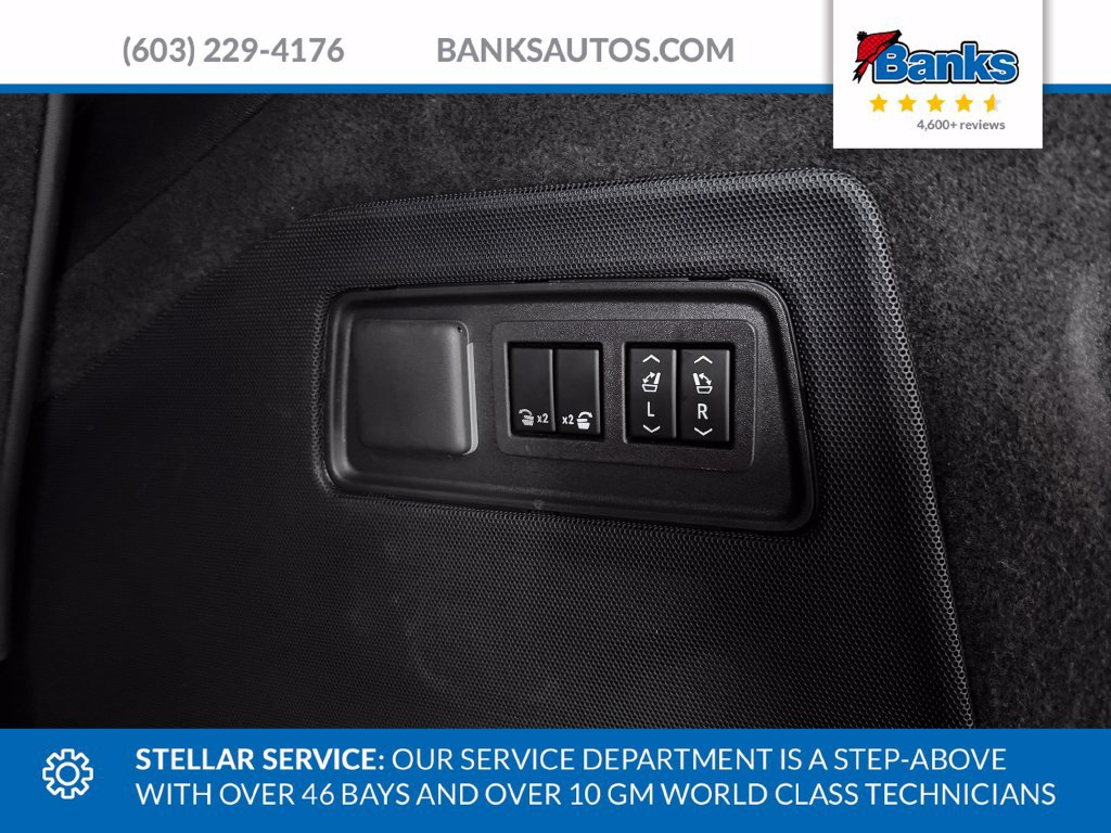 Certified 2024 Cadillac Escalade Premium Luxury AWD/4WD image 8