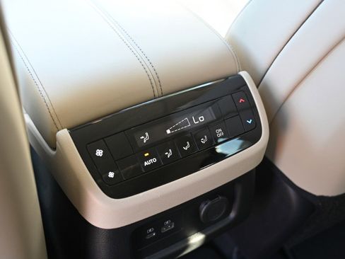 Used 2023 INFINITI QX60 Luxe w/ Cargo Package AWD/4WD image 20