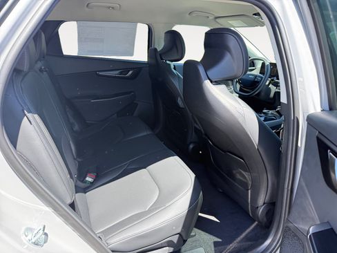 New 2026 Kia EV6 Wind RWD image 18