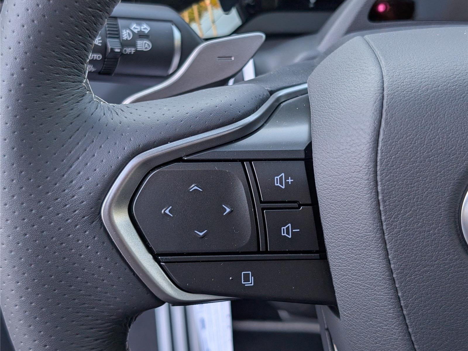 New 2026 Lexus RX 350 F Sport w/ Convenience Package AWD/4WD image 18