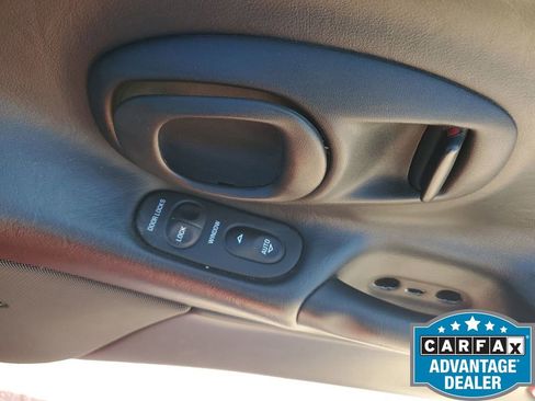 Used 2003 Chevrolet Corvette Convertible w/ Preferred Equipment Group1 image 39