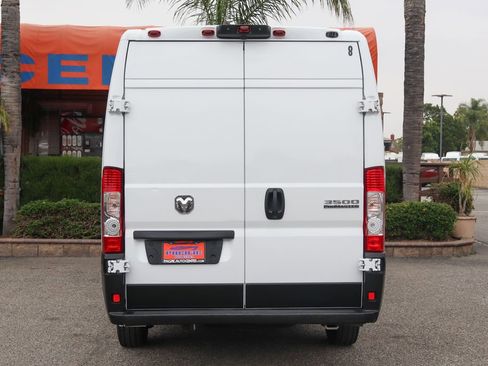 Used 2025 RAM ProMaster 3500 w/ Convenience Group FWD image 7