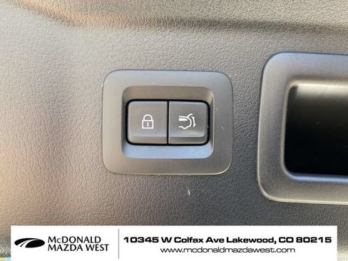 Certified 2025 MAZDA CX-70 Plug-In Hybrid w/ Premium Plus AWD/4WD image 33