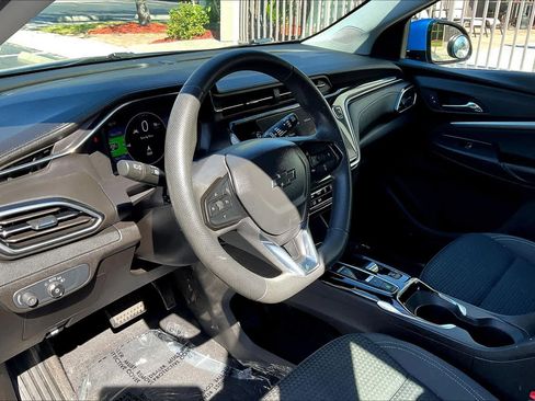 Certified 2023 Chevrolet Bolt EUV LT FWD image 13