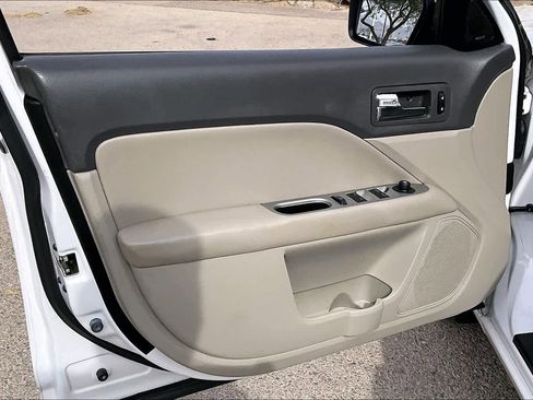 Used 2011 Ford Fusion Hybrid w/ 502A Rapid Spec Order Code image 21