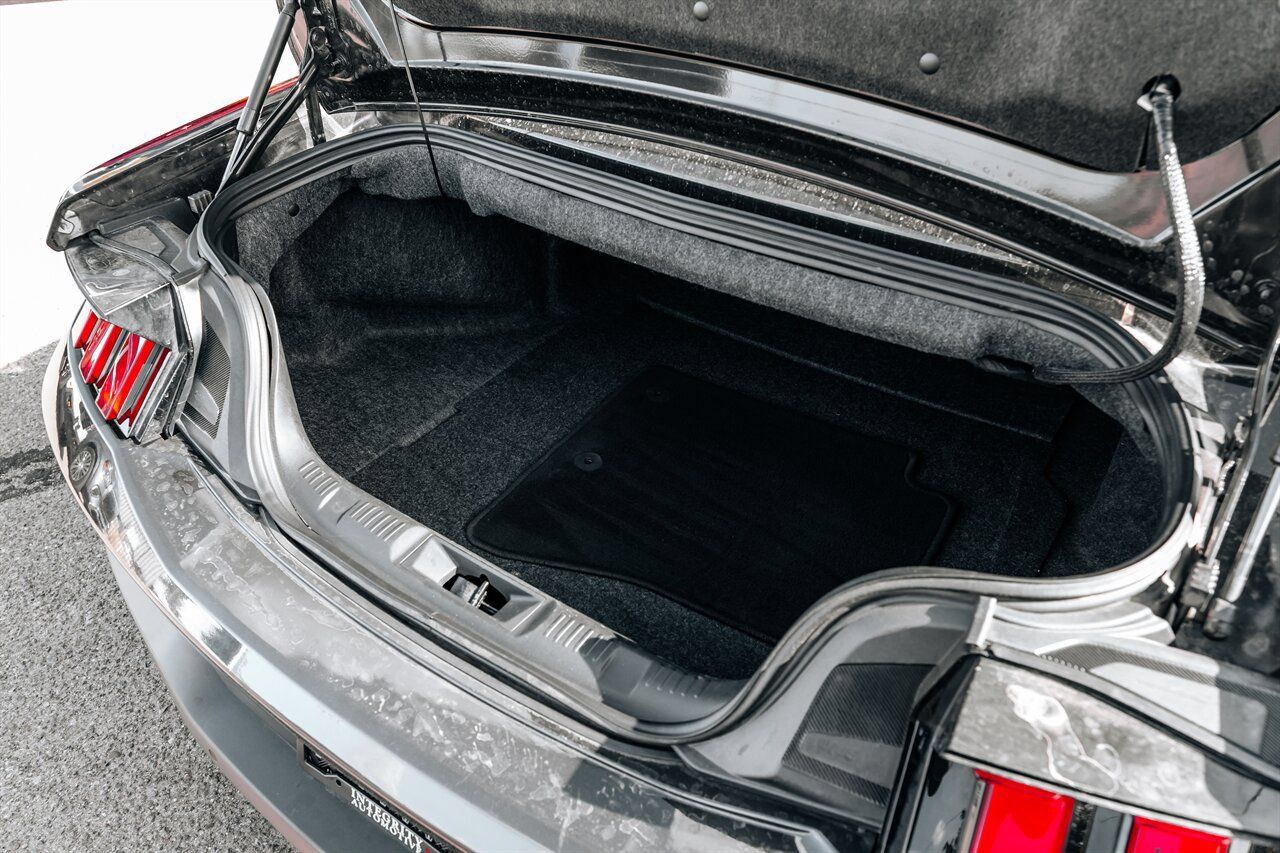Used 2024 Ford Mustang Convertible RWD image 44