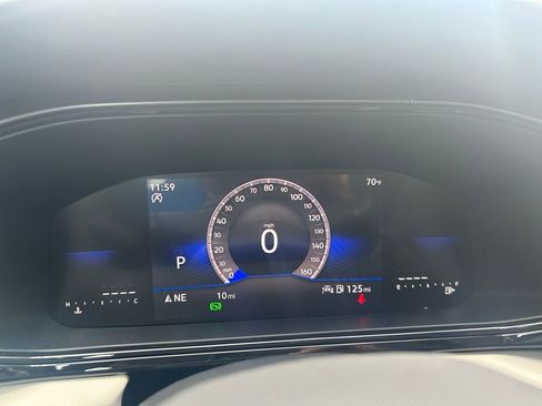 New 2026 Volkswagen Taos S image 25