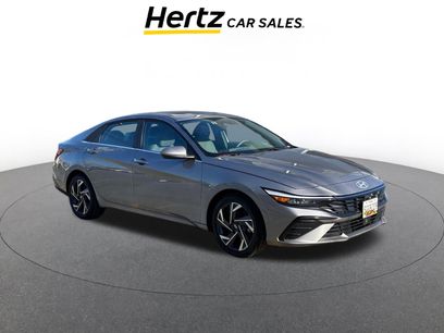 Used 2025 Hyundai Elantra SEL