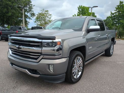 Used 2017 Chevrolet Silverado 1500 High Country RWD image 2