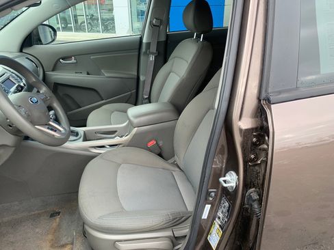 Used 2015 Kia Sportage LX image 5