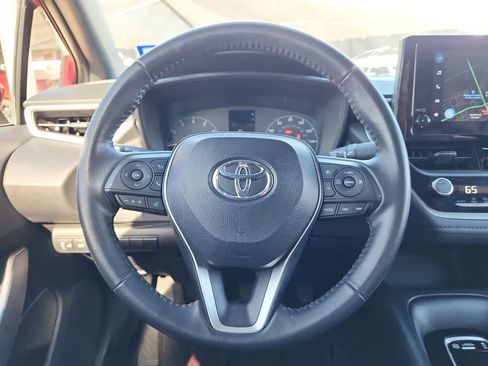 Used 2024 Toyota Corolla SE image 19