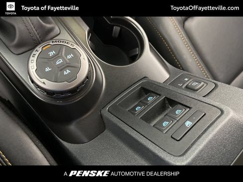 Used 2023 Ford Bronco Badlands AWD/4WD image 31