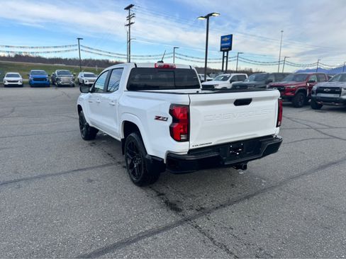 Certified 2025 Chevrolet Colorado Z71 w/ Z71 Convenience Package 2 image 3