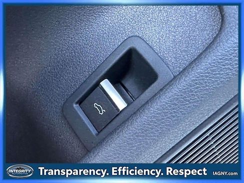 Used 2017 Audi A4 2.0T Premium Plus w/ Premium Plus Package image 21