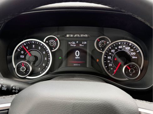 Used 2025 RAM 1500 Big Horn w/ Night Edition AWD/4WD image 28