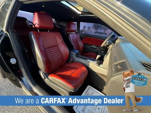 Used 2014 Dodge Challenger SXT RWD image 29